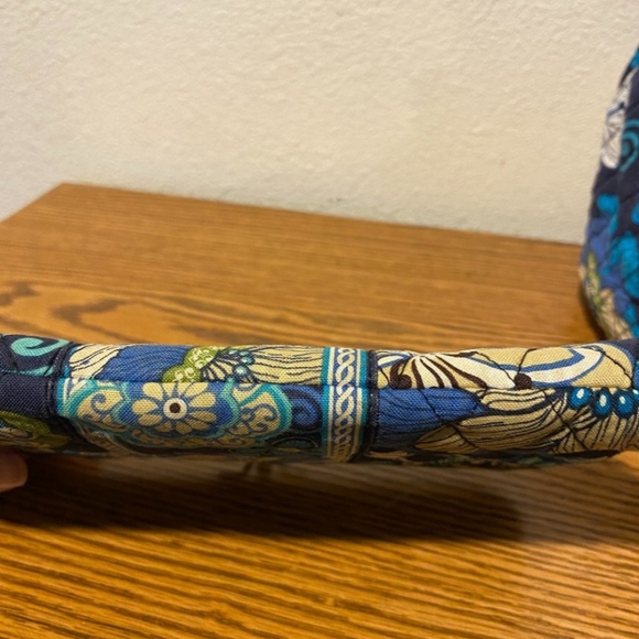 Vera Bradley Mod Floral Blue Hannah Quilted Handbag & Wallet - Picture 5 of 16